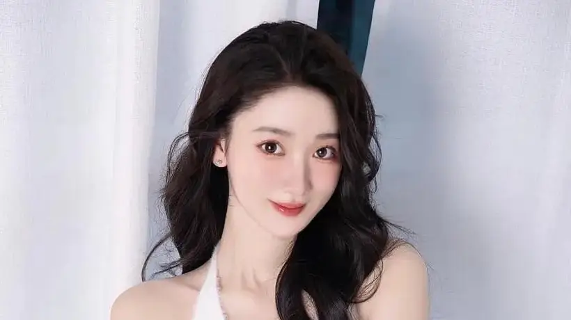 恭喜辽宁男篮新星刘雁宇恋情公开,女友身高超170厘米,高颜值电竞主持人