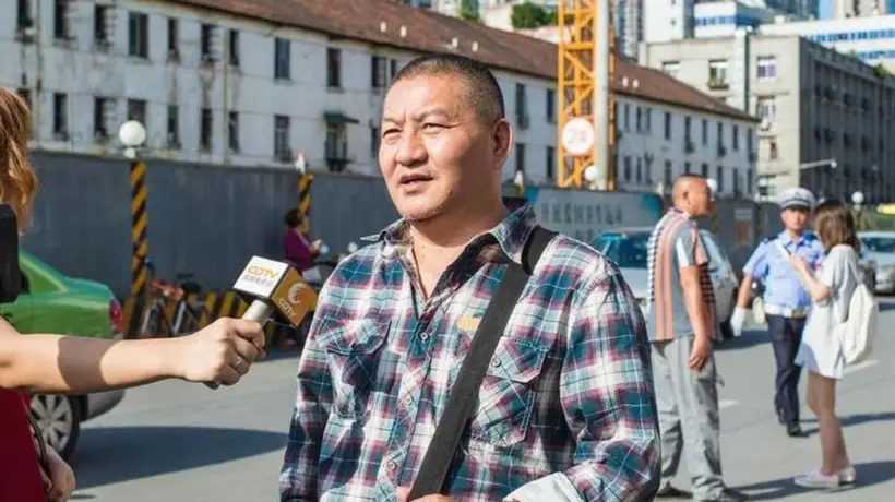 梁实高考分数出炉:妻子嫌丢人拒绝出镜,本人破防想躲家里喝闷酒