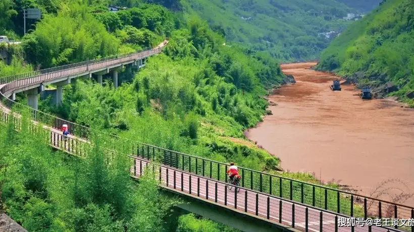 赤水河谷公路变文旅网红线 多元活动聚人气游客乐享体验升级