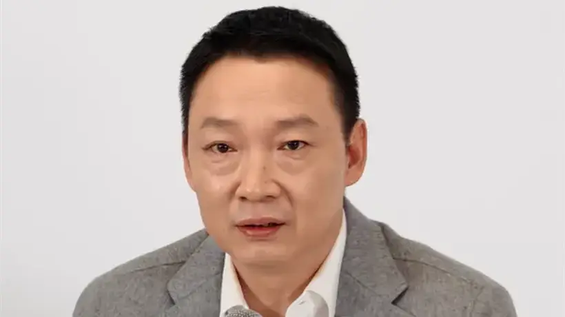 阿莱联手打造!荣耀CEO李健放话将超越苹果影像