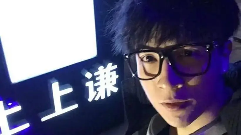 餐饮赛道上,全是跑路的明星