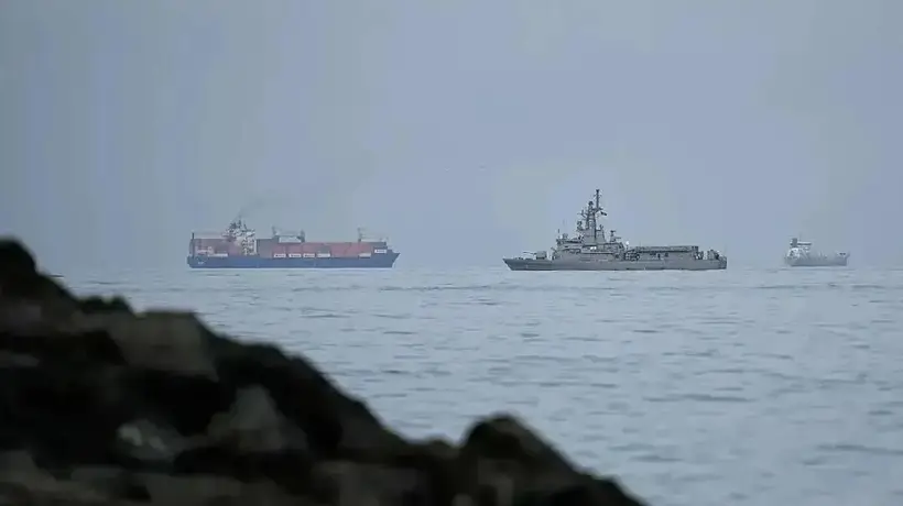 伊朗称霍尔木兹海峡目前无法通行