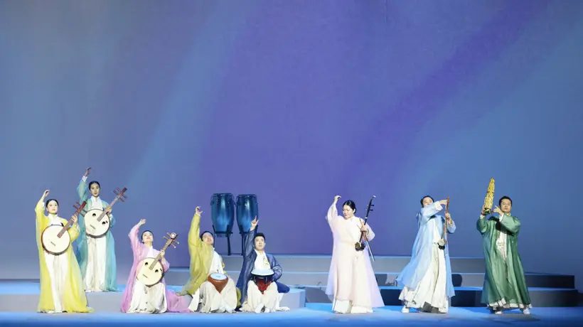 海上生民乐归来连演14场 观众赞似武侠小说体验传统文化魅力