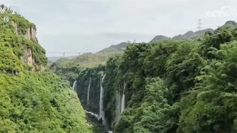 避暑游火爆 “清凉经济”成暑期文旅消费新引擎