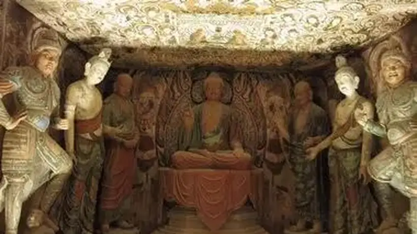 敦煌经卷流散往事 昔日两地饥馑时两个馒头换一卷的民间交易见闻