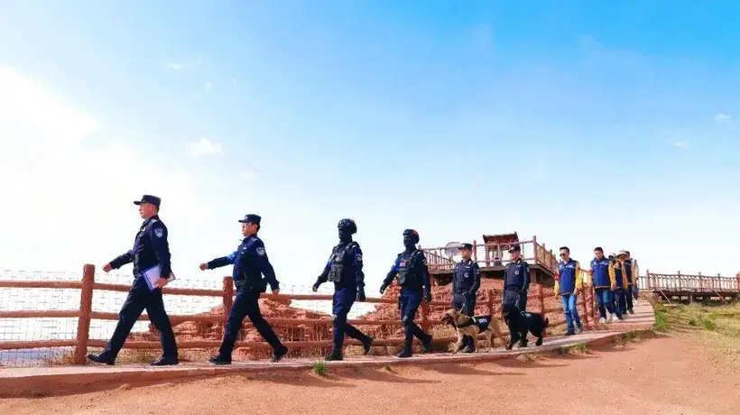 游客出游张掖享安心 旅游警务暖心护航全域精彩游