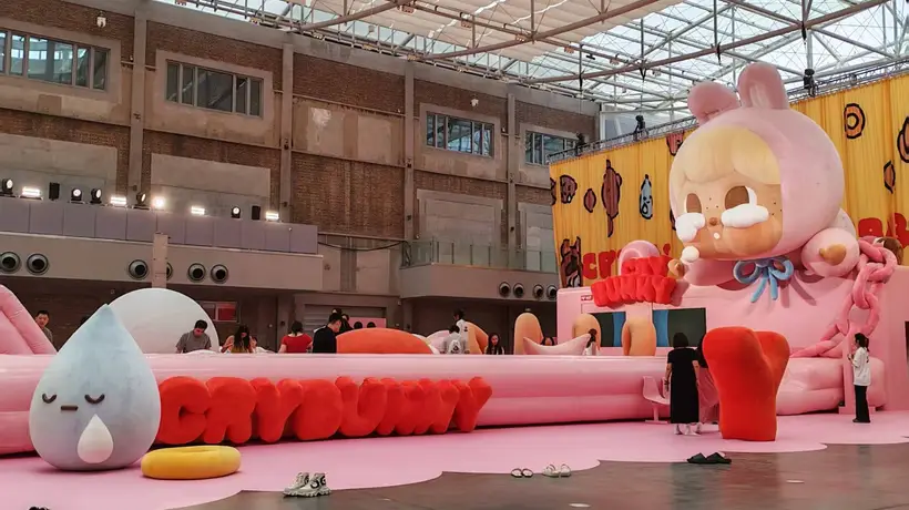 来北京赴全球最大Crybaby主题展 参与泪水中的情绪探索互动