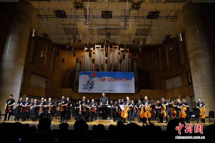 “打开艺术之门”在音乐中开启59天暑期盛宴