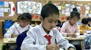 中小学迎来“弹性放学”，离校时间更灵活了，家长直呼：终于等到了