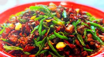 广元:辣辣辣子鸡,七盘关辣子鸡名吃食!