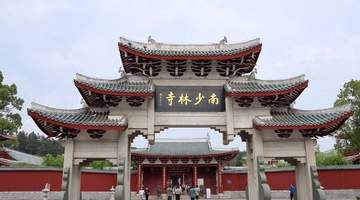 全国各大寺院陷入倒闭潮,并非缺顾客,而是自己把自己搞垮了