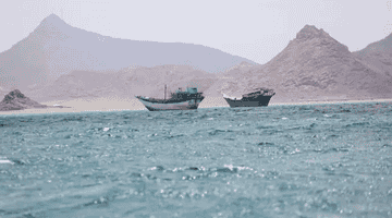 继霍尔木兹海峡后 伊朗威胁封锁曼德海峡
