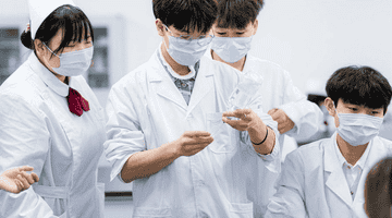 临床医学录取门槛下降，部分省份考生遇冷