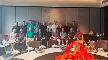 来自天南地北的原解放军炮兵第一师老战友 齐聚各地共庆建军99周年