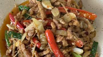 参与多元烹饪活动,体验子姜肉丝酸辣脆嫩的下饭好味