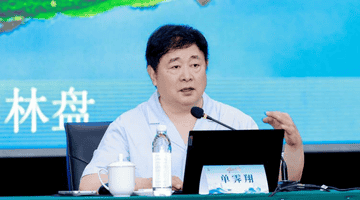 单霁翔在临邛解码千年文脉 推动文旅产业升级