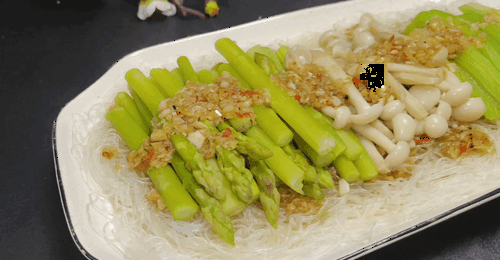 夏天多吃蒸菜,这4样大火一蒸就出锅!蒜香味直勾人食欲、又不失清淡爽口,就这一盘下了一锅饭