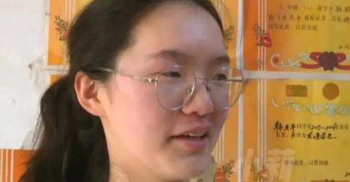 母亲患病,父亲搬砖:那个考699分没上过补习班的女孩,狠狠打了“教育内卷”的脸