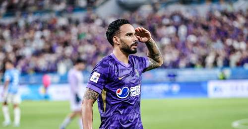 中超-谢蒂内哈达斯季胜攀破门 津门虎3-0新鹏城