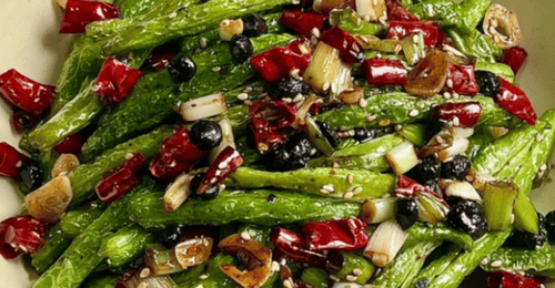 重庆人气素菜,干煸四季豆满锅焦香锅气