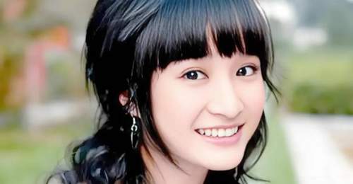 从《家有儿女》戴明明一角走进大众视野 林好深耕演艺26年凭干净履历圈粉 45岁温婉从容仍单身引网友惋惜