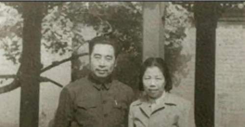 何树英忆周总理:那些陪伴总理的岁月里,早已读懂他将肩负的历史重任与责任担当