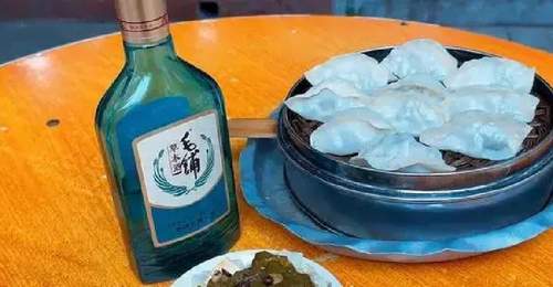 宝鸡西府吕家蒸饺:为何这家小店总能让无数食客排队两小时?