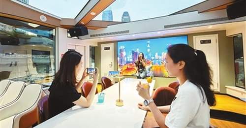 天津海河游船“上新”业态新场景