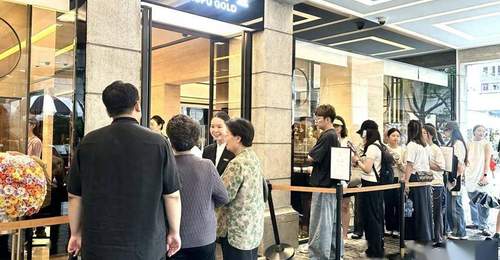 股价下跌,老铺黄金还能打吗?