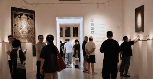 185空间里的喜马拉雅艺术脉络 看多元造像与唐卡如何带领观众沉浸雪域云间