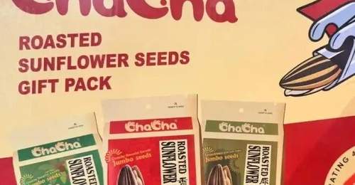 逛个集市都要担惊受怕?日常零食也成美国制裁目标,这场政治闹剧观众直呼离谱