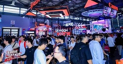 2026 ChinaJoy爱攻AGON十周年嘉年华启幕 多元互动让玩家沉浸式体验电竞狂欢