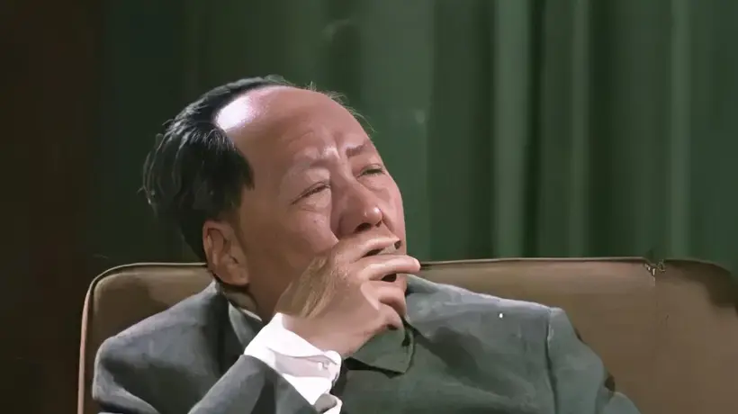 毛主席最看不起谁?伟人痛斥奴才做久了,在主子面前伸不直腰