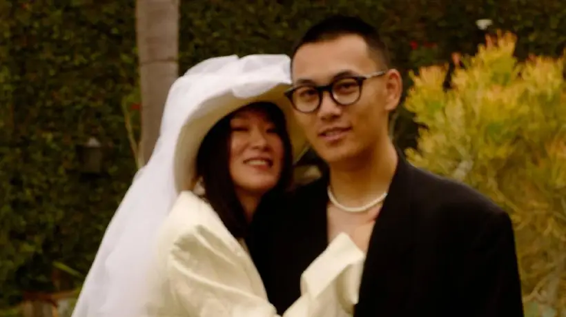 盲山》女主角黄璐晒婚纱照宣布再婚 分享睡前捧脸说爱你的心动日常