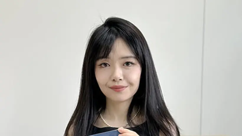 方文山倾情推荐 青年作家毛艺舟新作《在成都的云雾里》出版