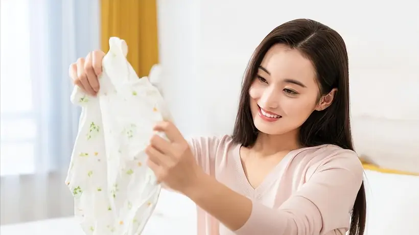 亲戚给的旧衣服能穿,但这“四样东西”坚决不能要,关系再好也别收