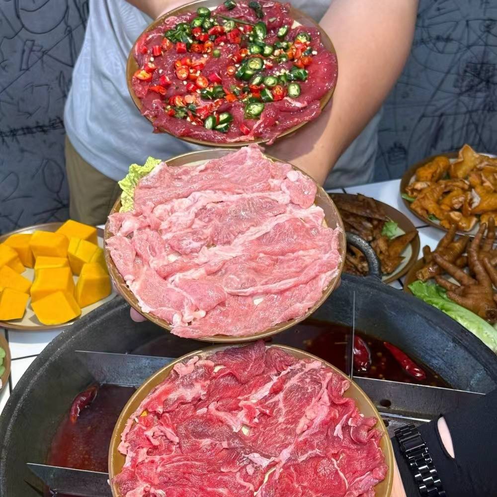 逛重庆朝天门选本地风味火锅有哪些参考标准