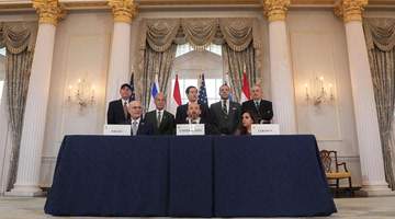 背叛国家利益：黎巴嫩民众对政府与以色列签署的协议表示愤怒