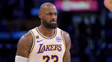 Shams:詹姆斯将继续NBA生涯 下赛季告别湖人去他队效力