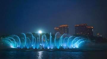 夏日遛娃地推荐丨赶海、品美食、看演出，还能欣赏音乐喷泉秀，这个宝藏遛娃地千万别错过