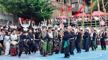 7月29日贵州台江交下村高排芦笙节启幕 邀你沉浸式体验苗寨多元活动的动人氛围