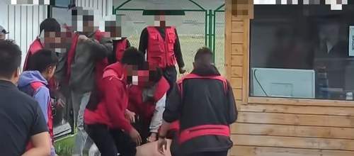 赛里木湖景区多名工作人员围殴旅游车司机引众议 7名涉事者已被辞退并被警方控制
