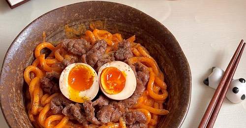 夏日乌冬面:蒜香牛肉裹浓汁