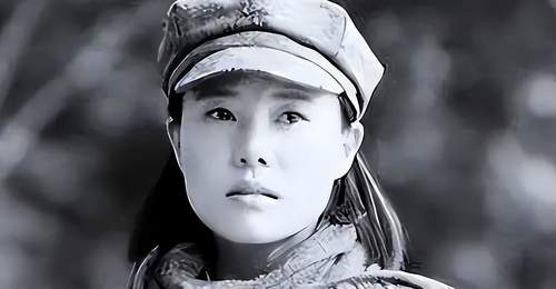 1950年解放军在甘肃摸进匪巢,女匪首笑脸相迎:同志,你们可来了