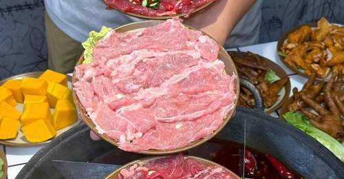 逛重庆朝天门选本地风味火锅有哪些参考标准