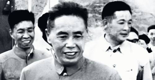 谢富治上将去世前拉住陈康的手,含泪提出一个要求:我没干坏事,你帮我作证
