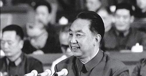 08年华老逝世,葬礼前后发生了4个没想到,在场众人无不感动