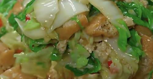 厨房烟火里的家常小确幸 亲手焖出的白菜油豆腐鲜爽适口