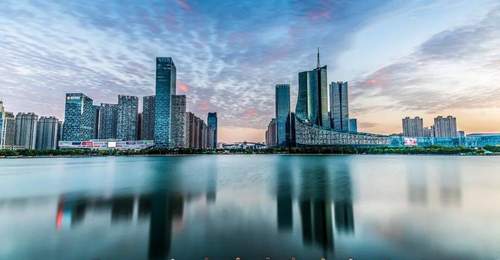 GDP20强城市有哪些“大而不强”的成长空间?来围观这场聚焦城市综合实力进阶的多元观察活动