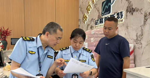 武隆:整治旅游乱象 只留风景不留“陷阱”